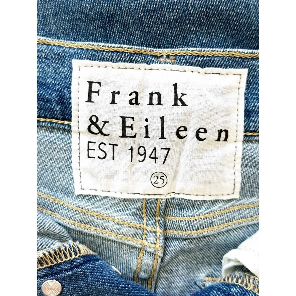 FRANK & EILEEN Cork Everyday Denim Women’s 25 Blue Straight Leg Jeans Style D601